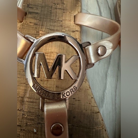 Michael Kors sandals size 8 - Picture 2 of 6